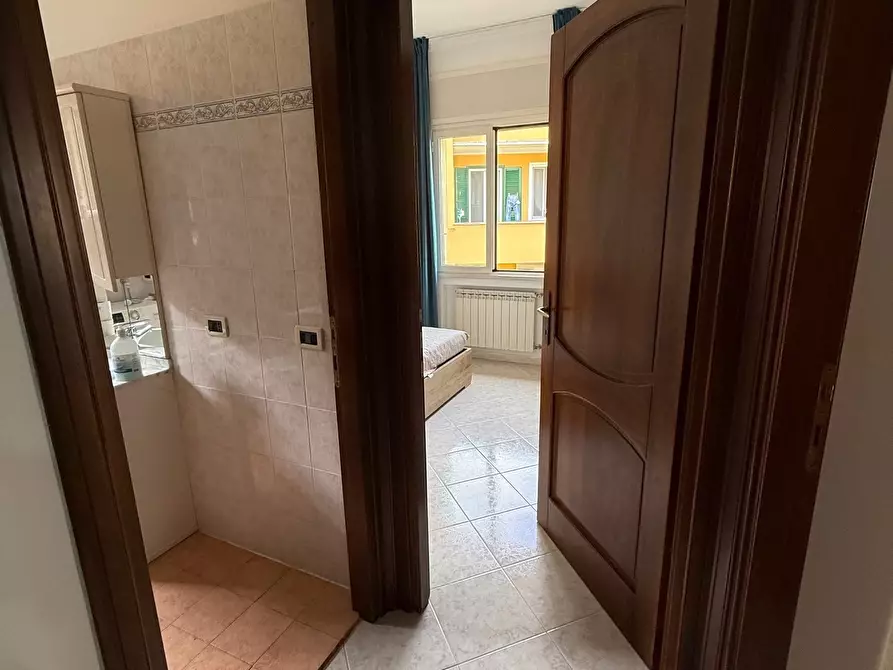 Immagine 12 di Trilocale in affitto  in Via Alfredo Baccarini 2 a Anzio