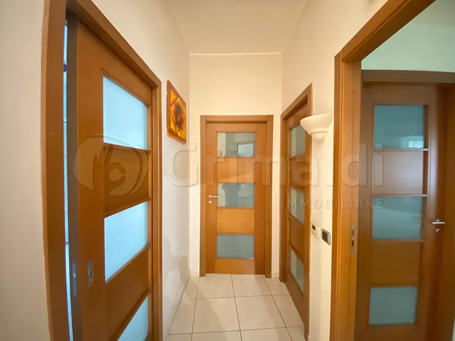 Immagine 5 di Quadrilocale in vendita  a Giugliano In Campania