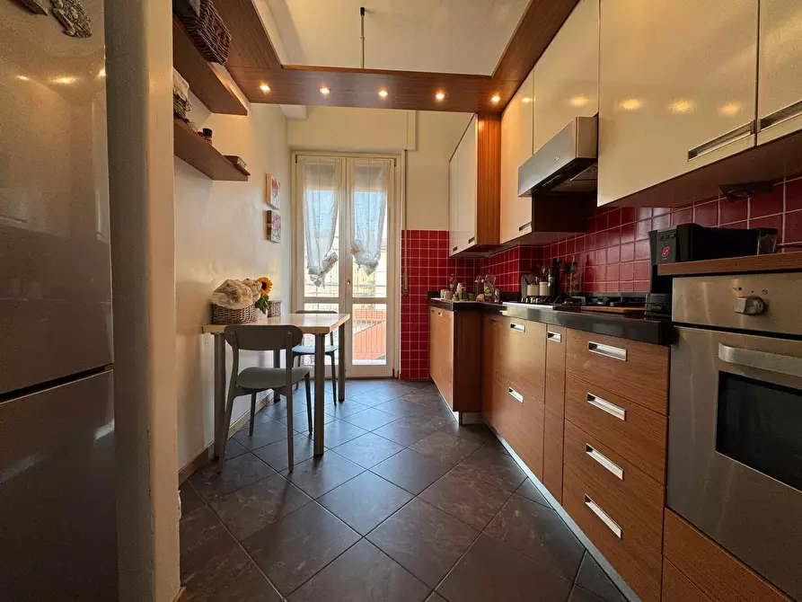 Immagine 10 di Quadrilocale in affitto  in Viale Varese 81 a Como