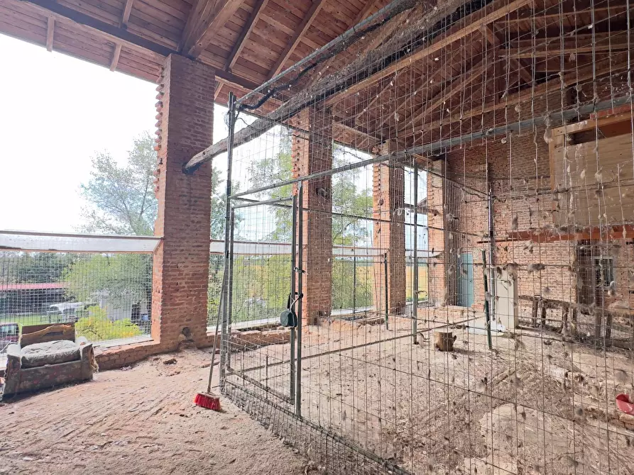 Immagine 15 di Rustico / casale in vendita  in via umberto 1 a Greggio