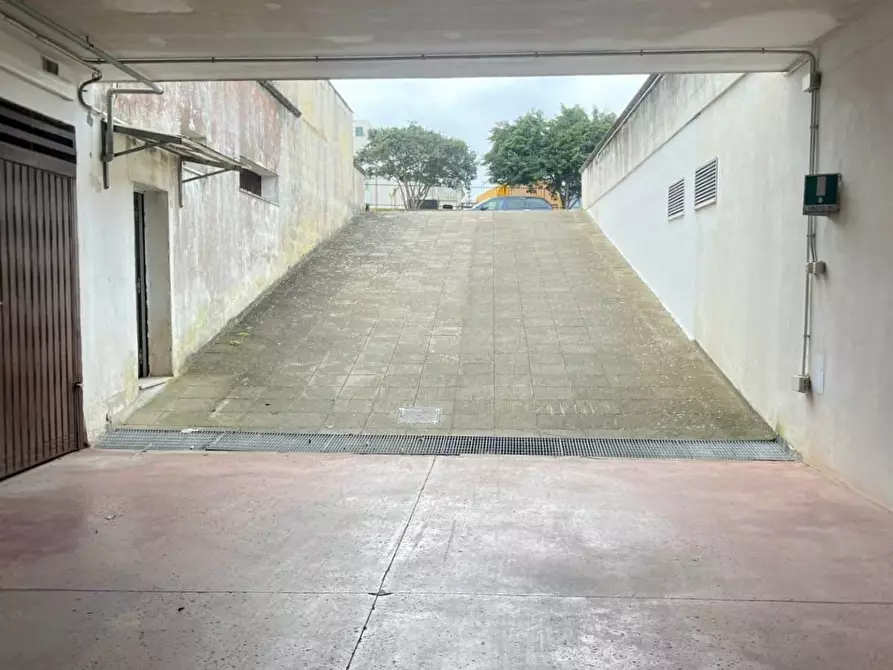 Immagine 7 di Garage in vendita  in Via Francesco de Mura 37 a Lecce