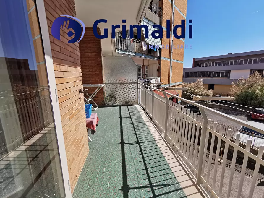 Immagine 2 di Quadrilocale in vendita  in Via Nicola Fasano 5 a Pozzuoli
