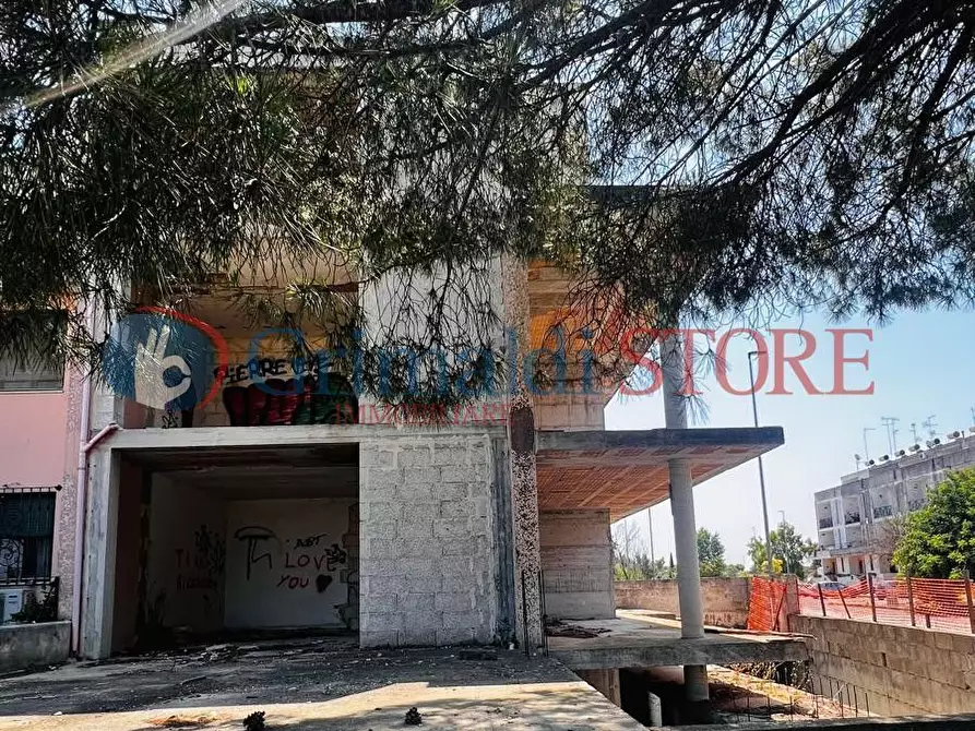 Immagine 13 di Villa in vendita  in Via Solano 208 a Lequile