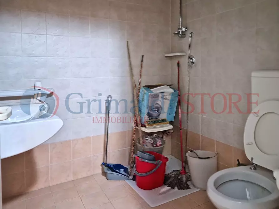 Immagine 16 di Attività commerciale in vendita  a Francavilla Fontana