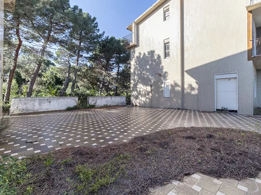Immagine 42 di Villa in vendita  in Contrada Piano Rocca snc a Messina