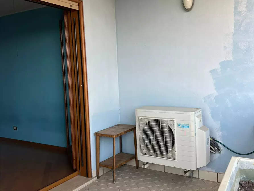 Immagine 4 di Appartamento in vendita  in Via Robert Musil a Roma