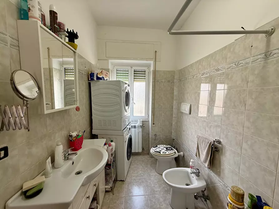 Immagine 15 di Trilocale in vendita  in Via dei Volsci 3 a Anzio
