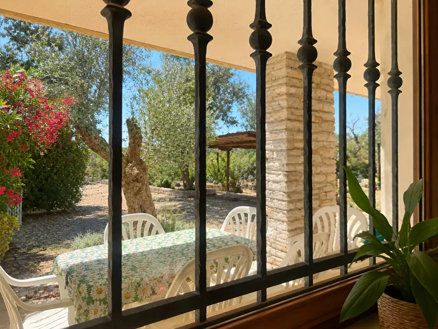 Immagine 19 di Villa in vendita  a San Vito Dei Normanni