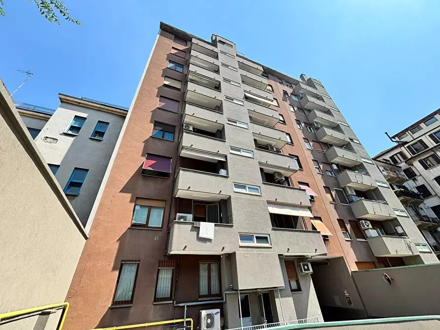 Immagine 7 di Garage in vendita  in Via Benedetto Marcello 5 a Milano