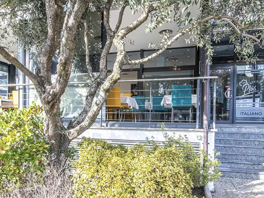 Immagine 12 di Bar / Ristorante in vendita  in Via Cantù 27/A a Cucciago