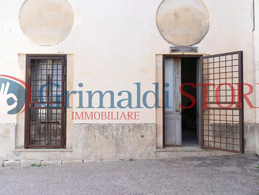 Immagine 42 di Palazzo in vendita  in Via Ettore D' Amore 51 a Sanarica