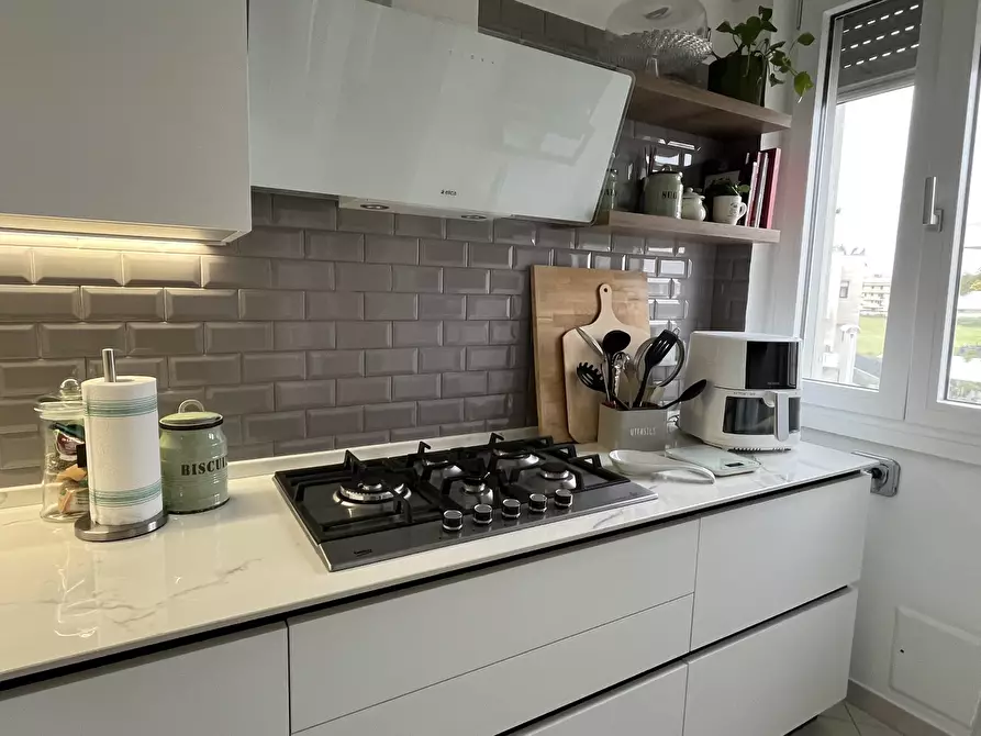 Immagine 19 di Trilocale in vendita  in Via Pasquale Micelli 7 a Lecce