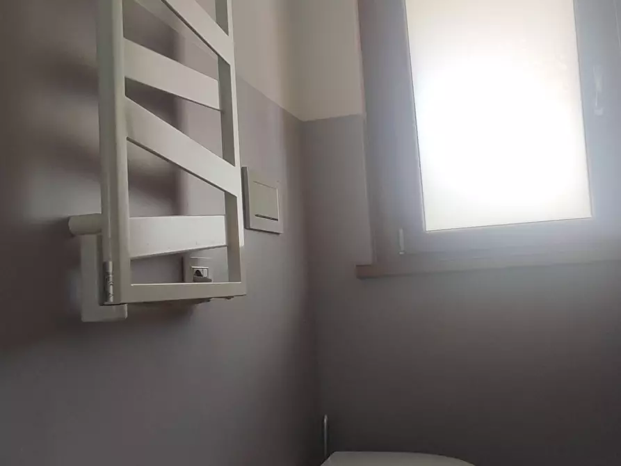 Immagine 37 di Appartamento in vendita  in Via Francesco Menzio a Roma