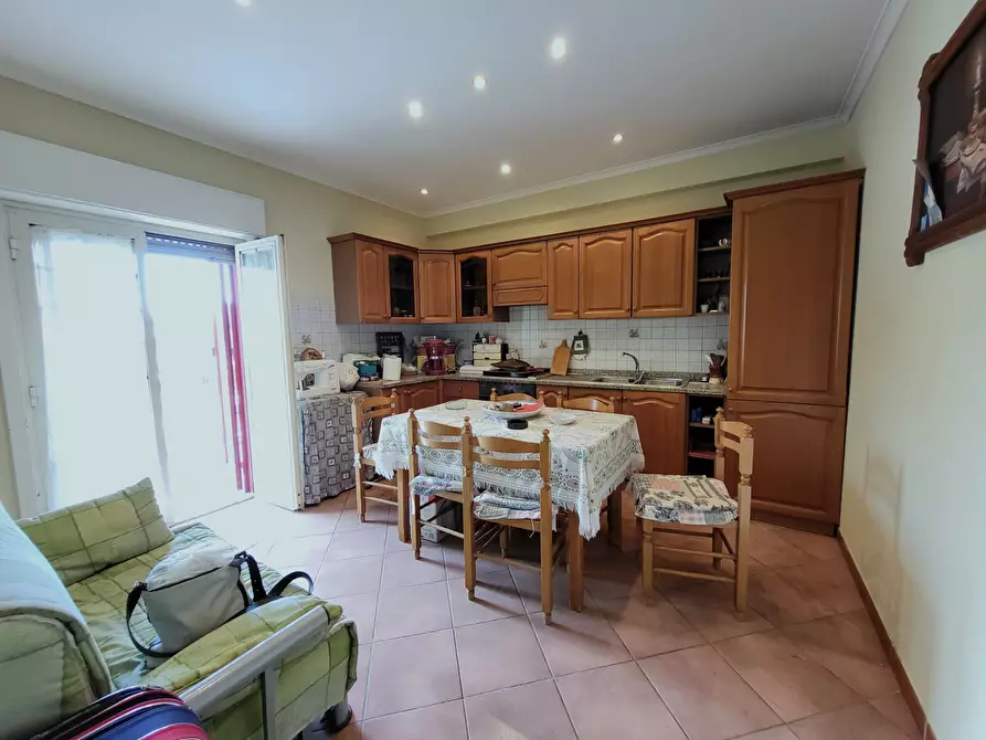 Immagine 16 di Trilocale in vendita  in Via Gaetano Donizetti 13 a Taormina