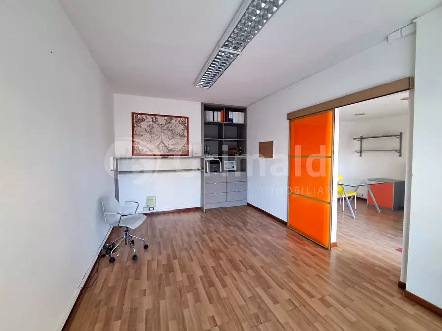 Immagine 4 di Ufficio in vendita  in Via Unione Sovietica 6 a Siracusa