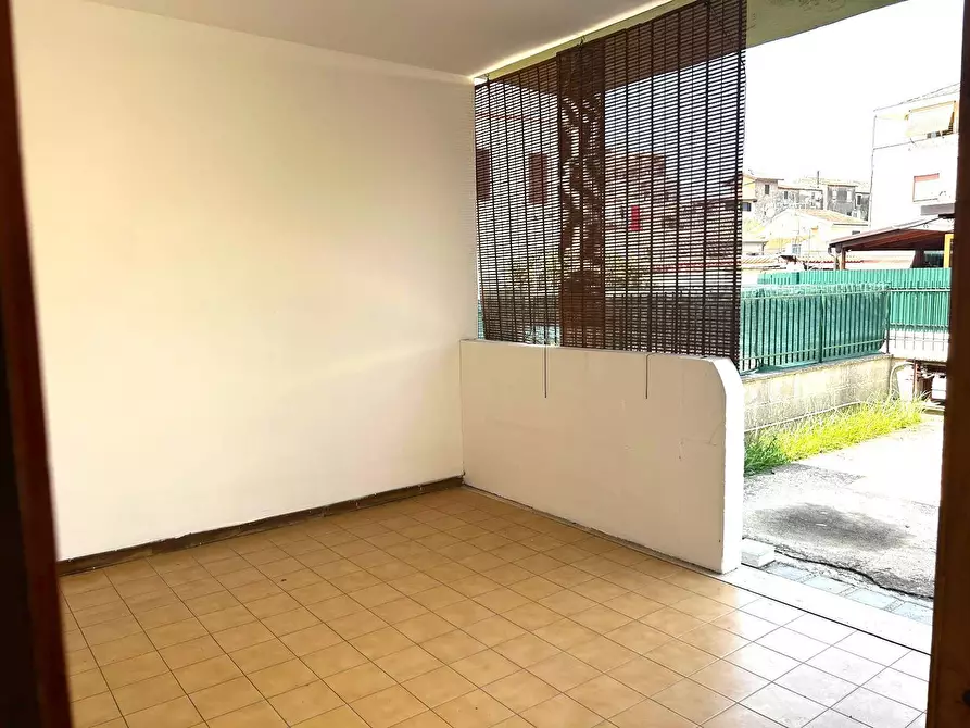 Immagine 2 di Villa in vendita  in Via Anxur 75 a Terracina