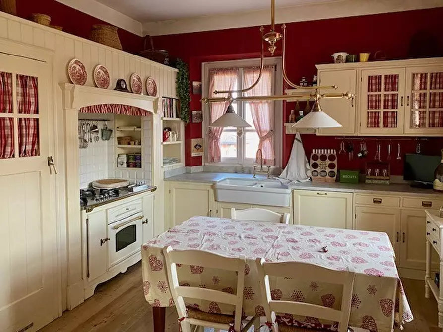 Immagine 11 di Appartamento in vendita  in Via della Noce 116 a Alzate Brianza