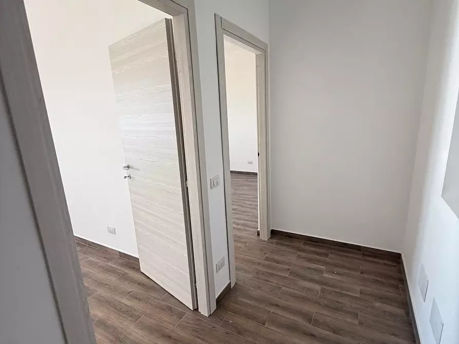 Immagine 14 di Trilocale in vendita  in Viale Virgilio 42 a Anzio