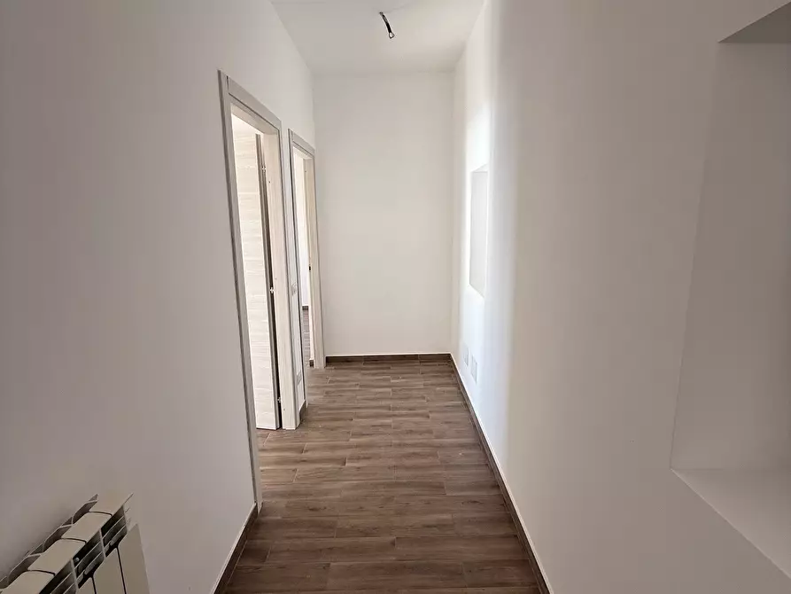 Immagine 13 di Trilocale in vendita  in Viale Virgilio 42 a Anzio