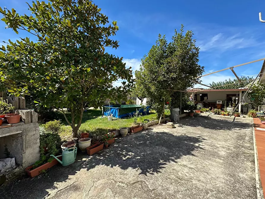 Immagine 7 di Casa indipendente in vendita  in Via Frascati 5 a Nettuno