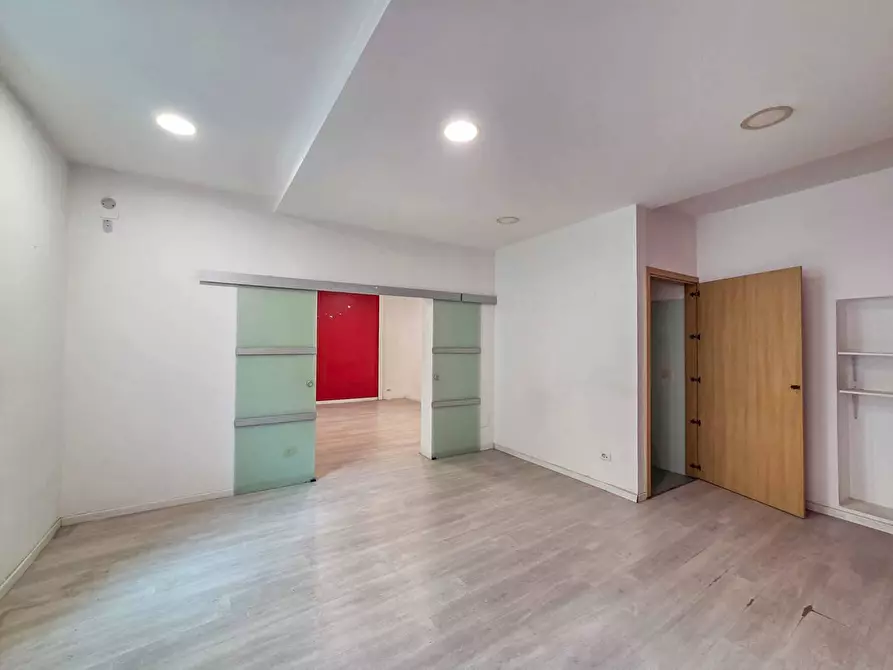 Immagine 8 di Casa indipendente in vendita  in VIA VENEZIA 21/23 a Avola
