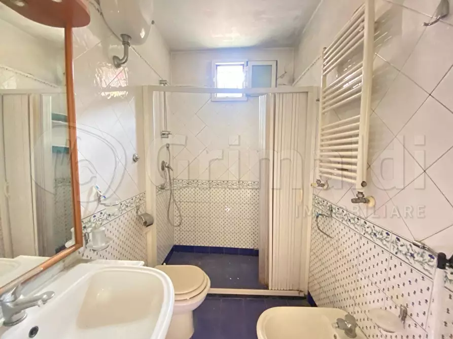 Immagine 11 di Appartamento in vendita  a Giugliano In Campania