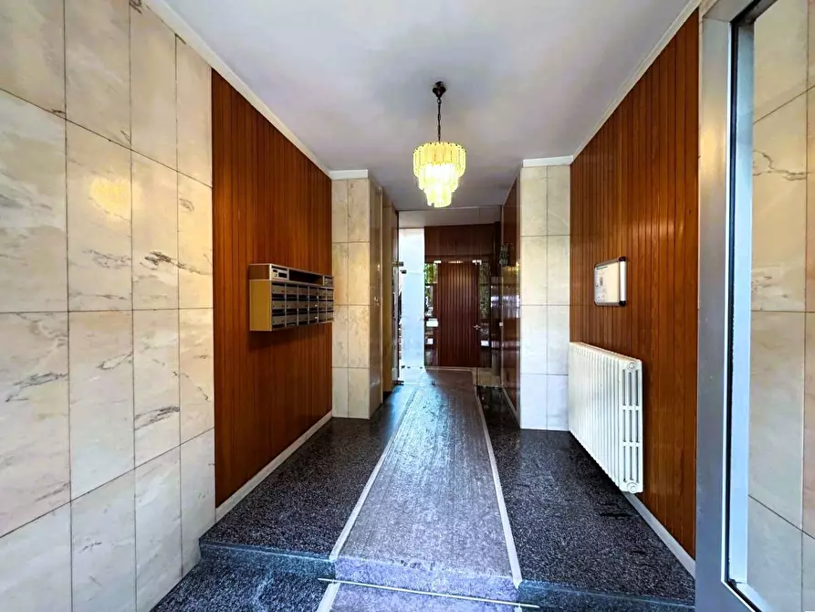 Immagine 49 di Appartamento in vendita  in Piazza Imperatore Tito 8 a Milano