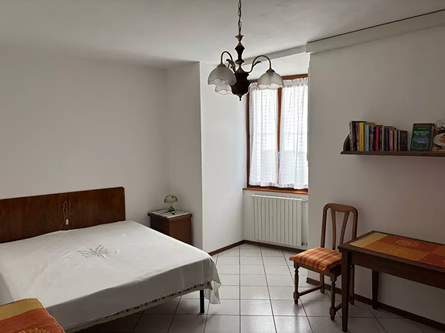 Immagine 19 di Appartamento in vendita  in Frazione Calozzo 128 a Pianello Del Lario