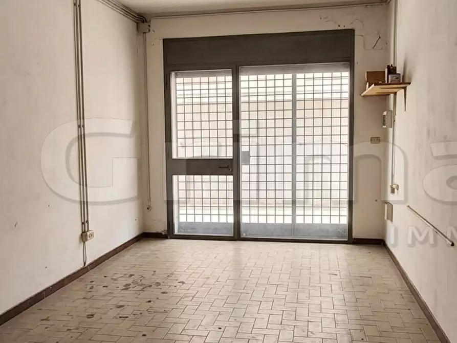 Immagine 18 di Palazzo in vendita  in Via Sferracavallo Snc a San Martino Valle Caudina