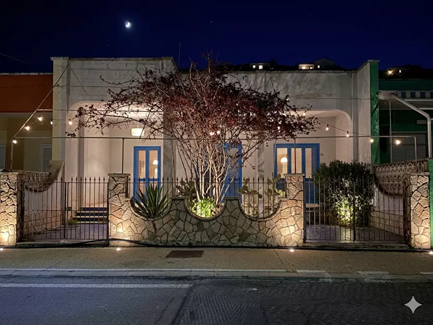 Immagine 2 di Casa indipendente in vendita  in LITORANEA SAN CATALDO - OTRANTO a Melendugno