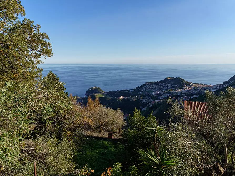 Immagine 46 di Rustico / casale in vendita  in CONTRADA ZIRETTO a Castelmola