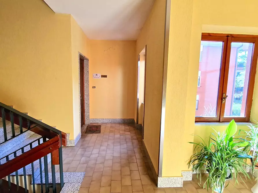 Immagine 18 di Pentalocale in vendita  in Via Antonio Annarumma 35 a Avellino