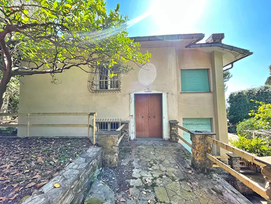 Immagine 25 di Casa indipendente in vendita  a Recco