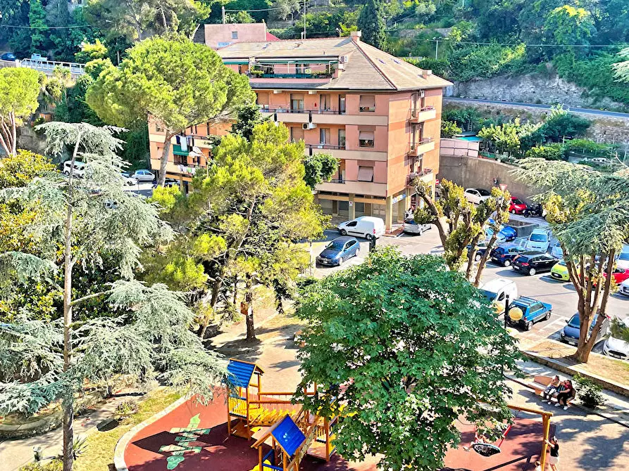 Immagine 7 di Trilocale in vendita  in Via Valleverde 9 a Recco