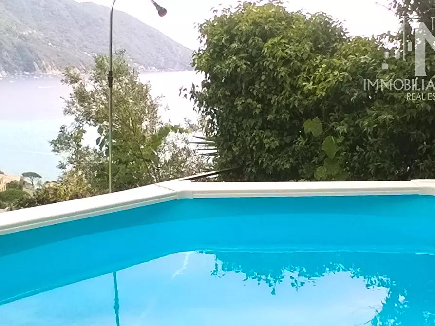 Immagine 49 di Casa indipendente in vendita  in VIA DEL CASTELLO 32 a Recco