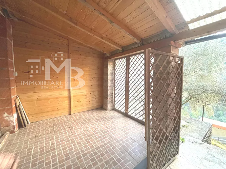 Immagine 9 di Bilocale in vendita  in Via del Camoglino 15 a Avegno