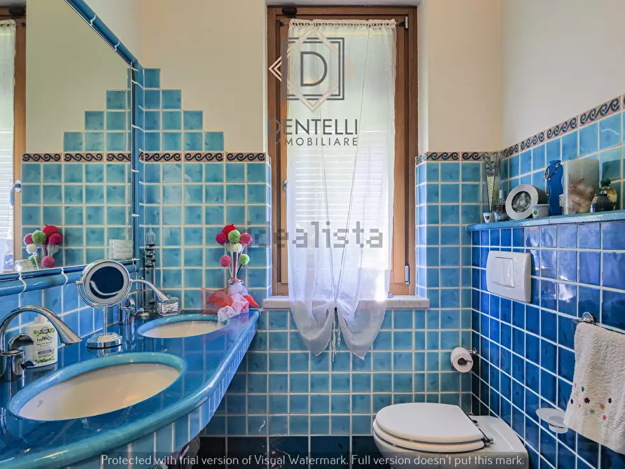 Immagine 17 di Porzione di casa in vendita  in Via Turì a Sarzana