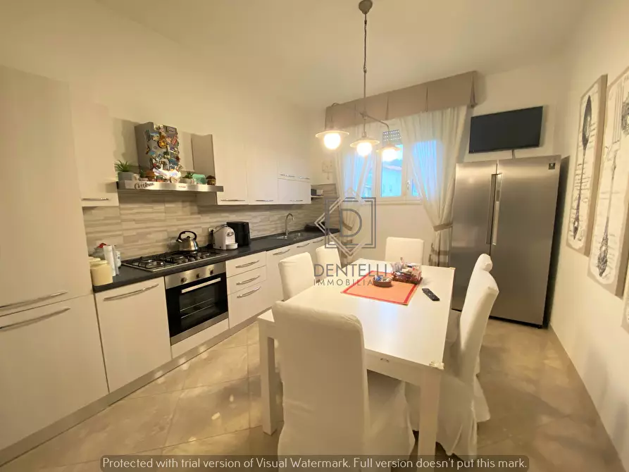 Immagine 10 di Quadrilocale in vendita  in Via Ameglia a Arcola