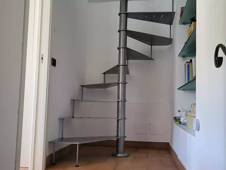 Immagine 36 di Quadrilocale in vendita  a Santo Stefano Di Magra