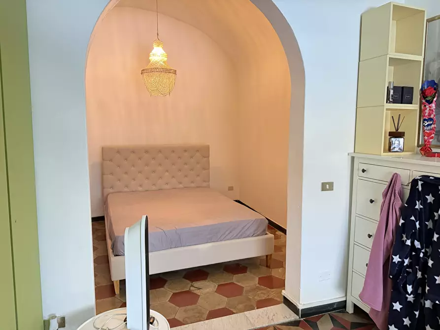 Immagine 15 di Trilocale in vendita  in Piazza Luni a Sarzana