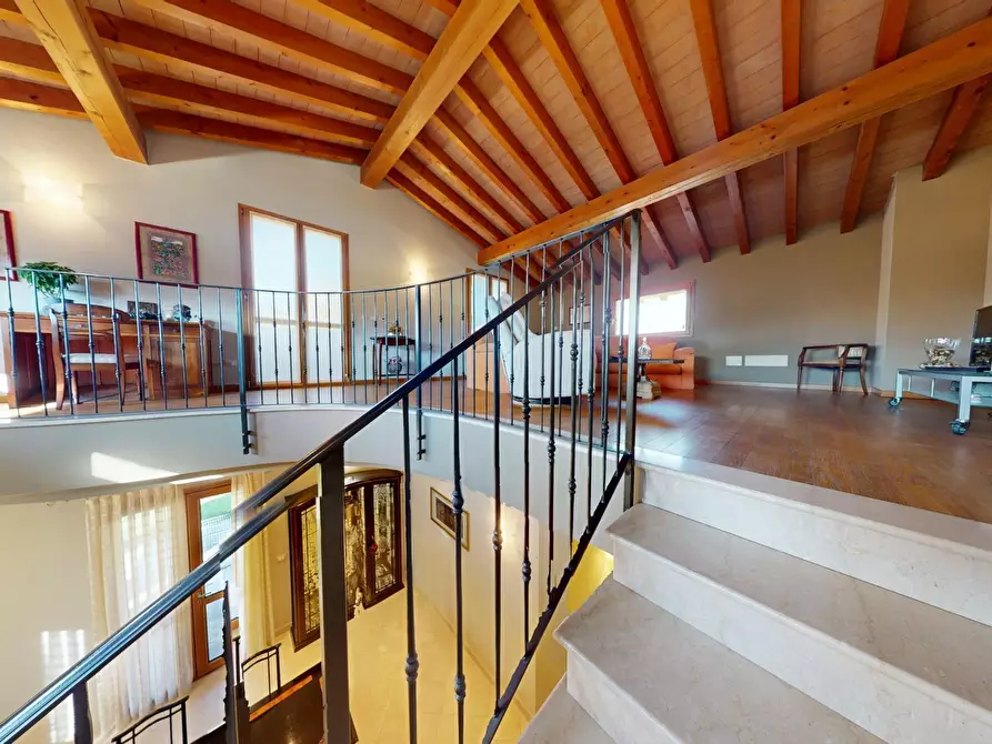 Immagine 17 di Villa in vendita  in Via Crocefisso 60G a Erbusco