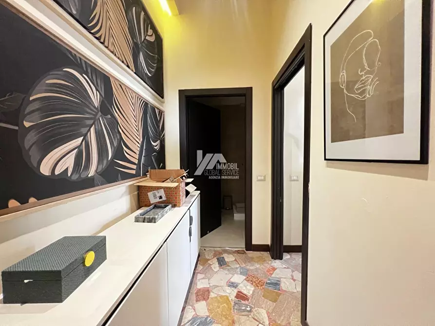 Immagine 2 di Locale commerciale in affitto  in Via Chiusure a Brescia