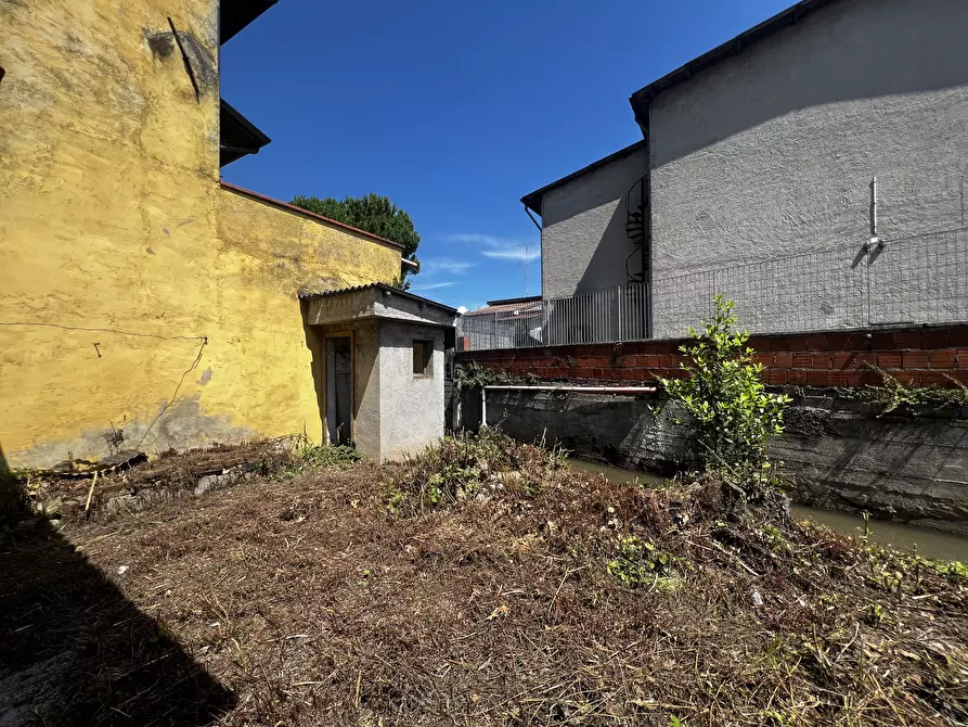 Immagine 18 di Rustico / casale in vendita  a Calcinato