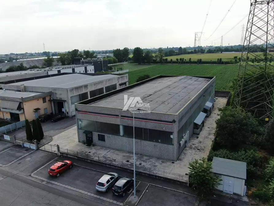 Immagine 3 di Attività artigianale in vendita  in Via dell'Industria a Travagliato