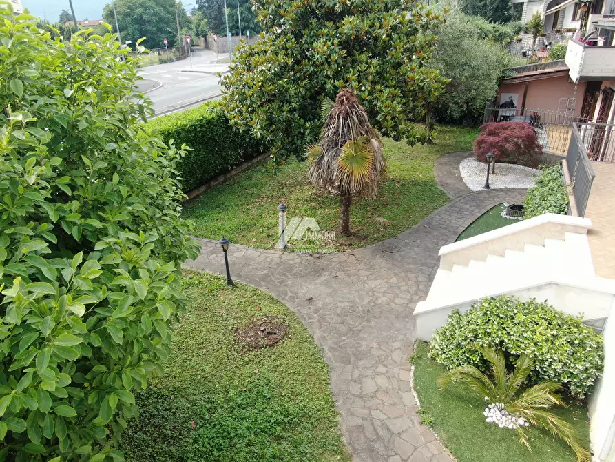 Immagine 15 di Quadrilocale in vendita  a Concesio