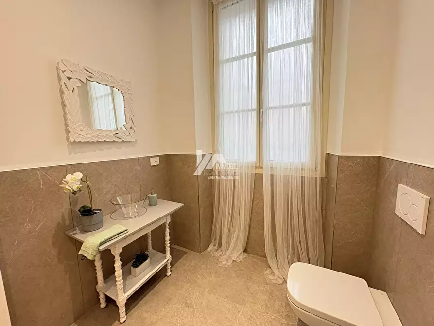 Immagine 14 di Trilocale in vendita  in Via Toscana 34 a Brescia