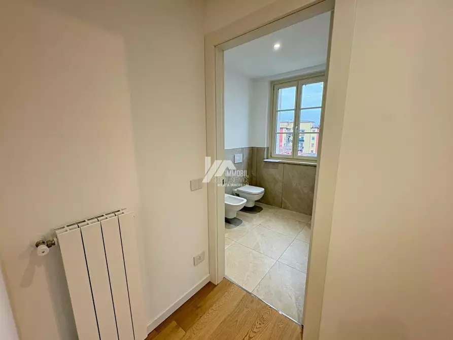 Immagine 14 di Trilocale in vendita  in Via Toscana 55 a Brescia