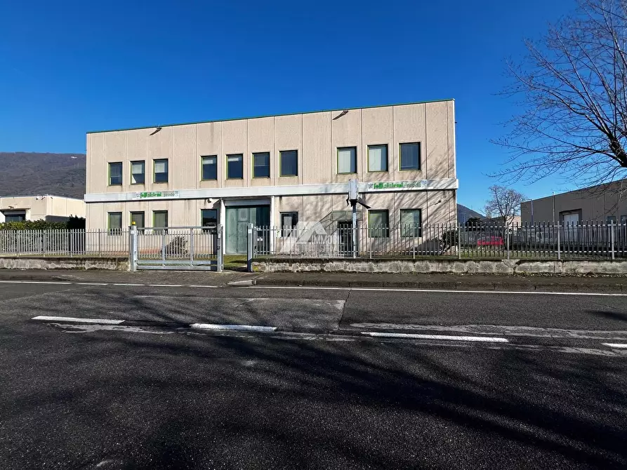 Immagine 28 di Attività artigianale in affitto  in Via Antonio Allegri 93 a Brescia