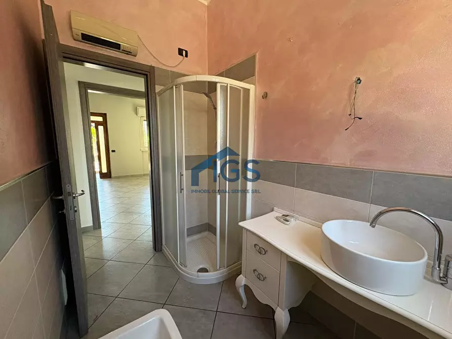 Immagine 17 di Villa in vendita  in Via Perugia a Brescia