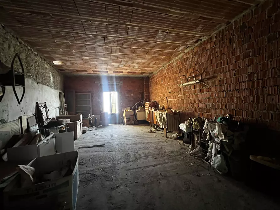 Immagine 21 di Rustico / casale in vendita  a Calcinato